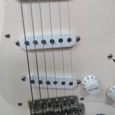 2004 Fender Jimmie Vaughan Tex-Mex Signature Stratocaster - Olympic White image 8