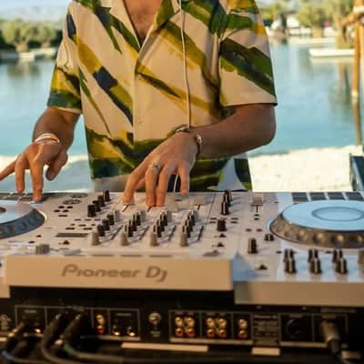 Pioneer DJ XDJ-XZ DJ System image 4