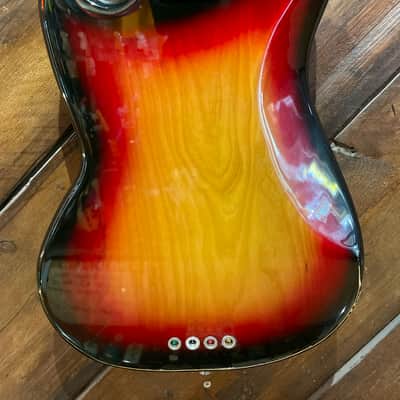 1977 Fender Mustang Bass, Three Tone Sunburst image 12