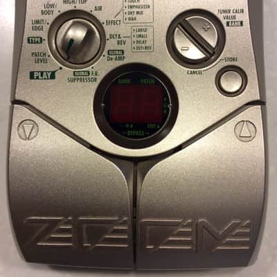 Zoom 504 II Acoustic Multi-Effects Pedal image 1