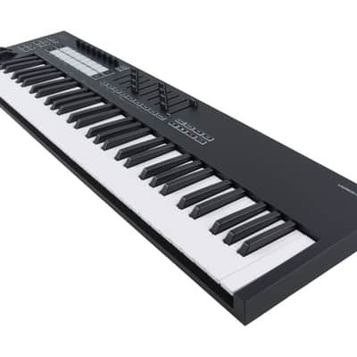 Novation Launchkey 61 Mk3 MIDI Controller [USED] image 4