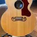 Gibson SJ-200 Studio Walnut