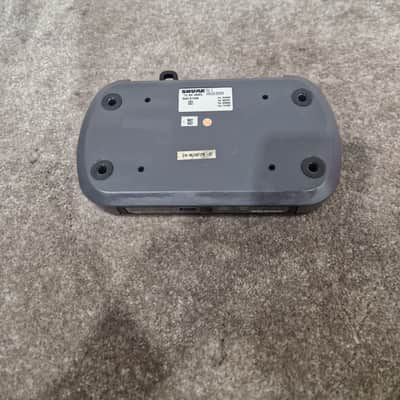 Shure PG4S - Wireless Microphone System - Excellent w/ Power Supply image 5