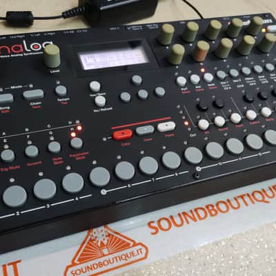 Elektron Analog Four 2010s with bag - analog Synth image 2
