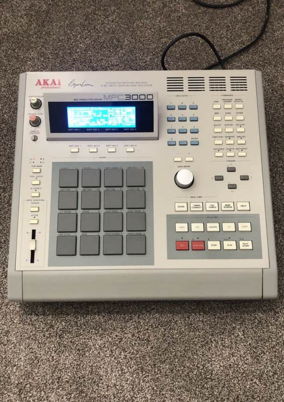 AKAI MPC3000 MPC 3000 Classic Sampler Sequencer Drum Machine image 1