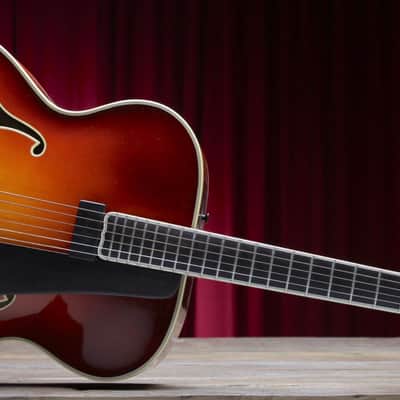 Benedetto Manhattan 18" Archtop Sunburst image 1