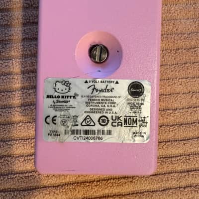 Fender Hello Kitty Fuzz 2024 - Present - Pink image 8