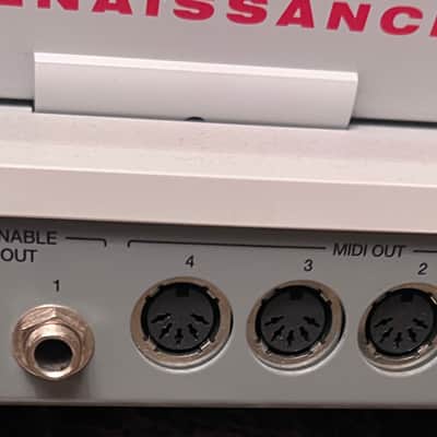 Akai MPC Renaissance Groove Production Studio image 5