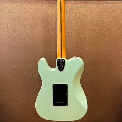Fender Vintera II 70's Telecaster Deluxe w/Tremolo - Surf Green image 5
