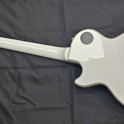 Epiphone Les Paul Custom 2021 - Alpine White image 2