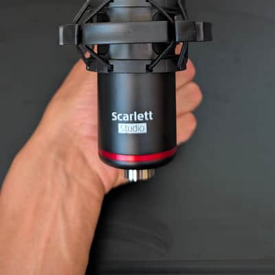 Focusrite Scarlett 2i2 Studio 3rd Gen USB Recording Bundle 2019 - Present - Red / Black image 5