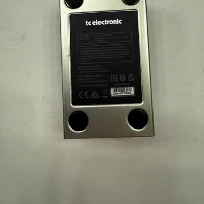 TC Electronic Choka Tremolo True Bypass Guitar Effect Pedal + Original Box image 7