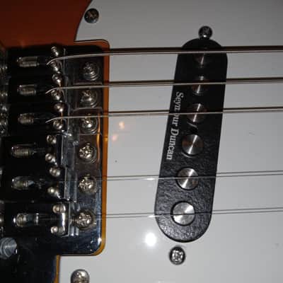 Pignose Electric Guitar w Seymour Duncan Dimarzio Pups Sunburst Stratocaster Satriani image 7