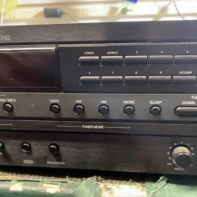 Carver HR-742 A/V Receiver image 4