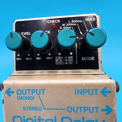 Vintage 80s Boss DD-2 Digital Delay Guitar Effect Pedal Long Chip MIJ Japan Bass image 3
