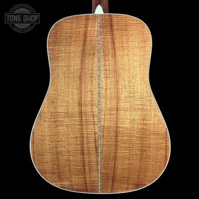 Used 2021 Martin Custom Shop 28 Style Dread VTS Adi/Highly Flamed Koa w/LR Baggs Anthem w/case TSU25221 image 2