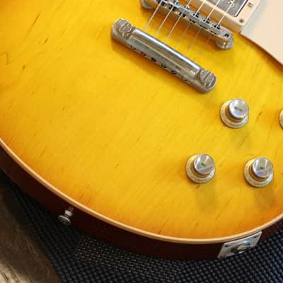 2006 Gibson Custom Shop Les Paul 1960 Reissue Electric Guitar Lemonburst + COA OHSC image 5