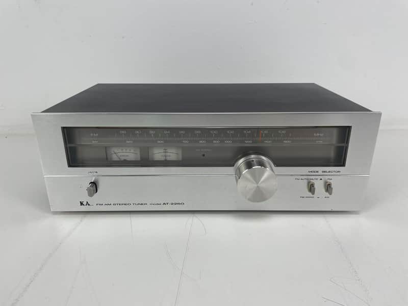 Akai AT-2250 Stereo Tuner - New scale lights image 1
