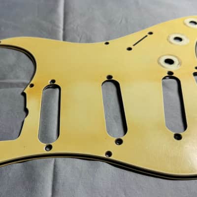 Vintage USA 54 8 Hole 50's Fender Stratocaster 56 Vintage Pickguard Celluloid / Nitrate Mint Green 1954 thru 58 RI image 3