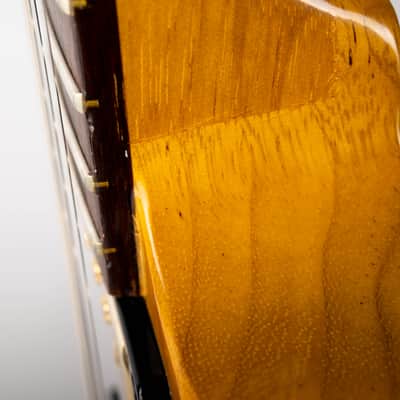 Gibson Custom 1958 Korina Flying V Black Pickguard, Natural | Demo image 13