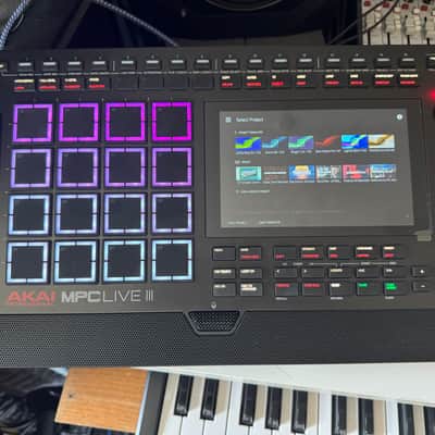 Akai MPC Live III Standalone Sampler / Sequencer 2025 - Present - Black image 7