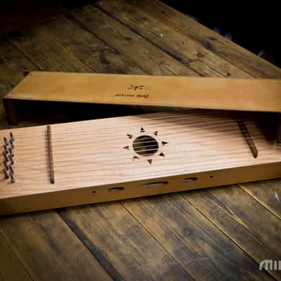 Aeolian harp | wind harp image 9