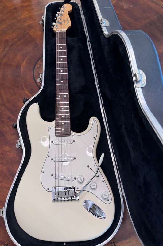 Fender American Standard Stratocaster with Rosewood Fretboard 1999 - Olympic White image 1