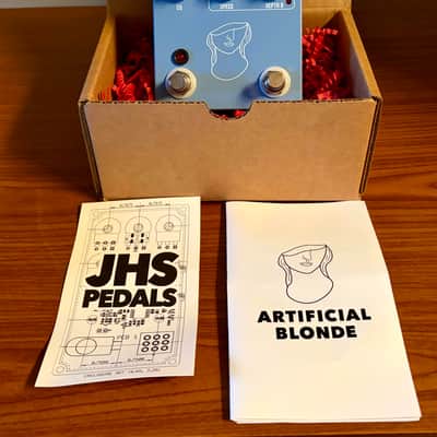 JHS Artificial Blonde Madison Cunningham Signature Vibrato 2022 - Present - Blue image 1