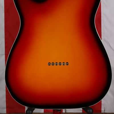 Fender Limited Edition Vintera III Early '60s Custom Telecaster - 3-Color Sunburst image 5