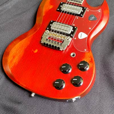 Jaydee Old Boy Tony Iommi SG - Distressed Cherry image 2