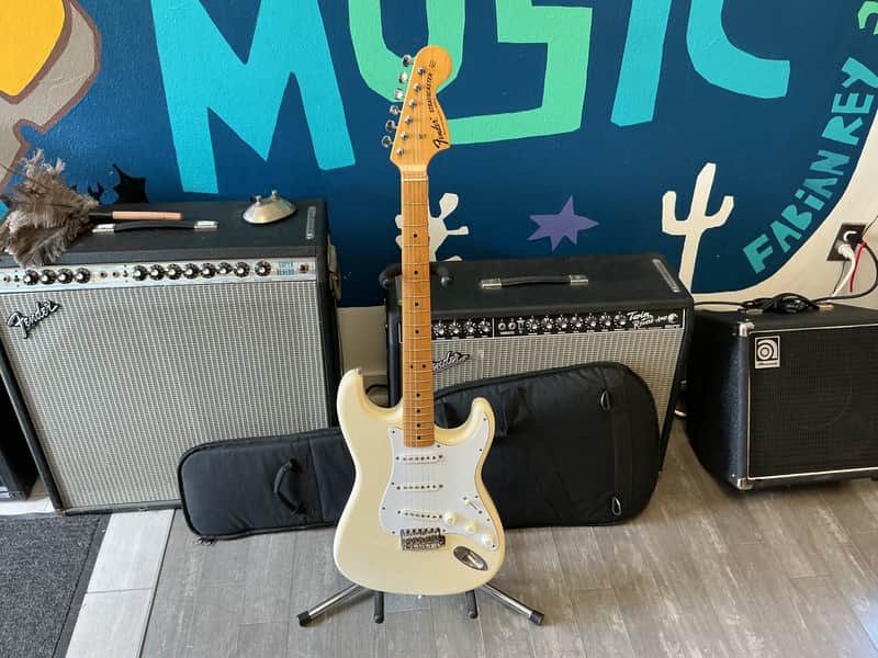 Fender ST-68 Stratocaster Reissue MIJ used image 1