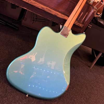 Fender American Professional II Jazzmaster with Maple Fretboard 2020 - Present - Mystic Surf Green image 4