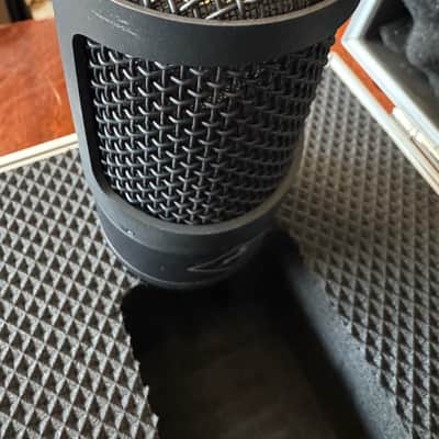 Antelope Audio Edge Solo Large Diaphragm Modeling Condenser Microphone 2018 - Present - Black image 4