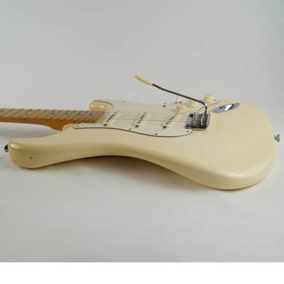 Fender American Standard Stratocaster - 2014 - Olympic White - Case included image 5
