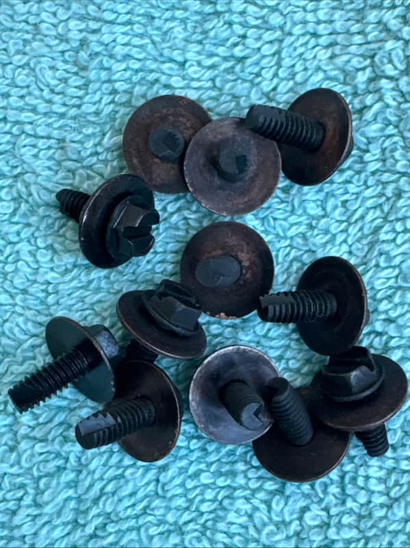 Rogers Lot of 12 Vintage Tom Drum Mounting Screws for Beavertail Lugs 70s - Metal image 1