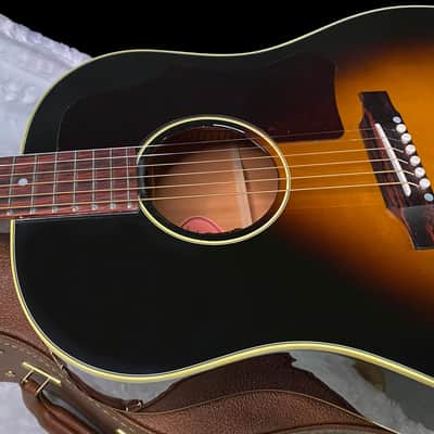 NEW ! Gibson '50s J-45 Original - Vintage Sunburst - 4.1 lbs - Authorized Dealer - G07358 image 6