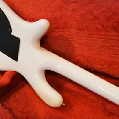 Spector (Kramer Era) NS-6 Guitar White w/Gold HW image 11