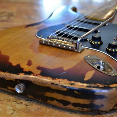 American Fender Stratocaster Sunburst Relic Noiseless Pickups image 20