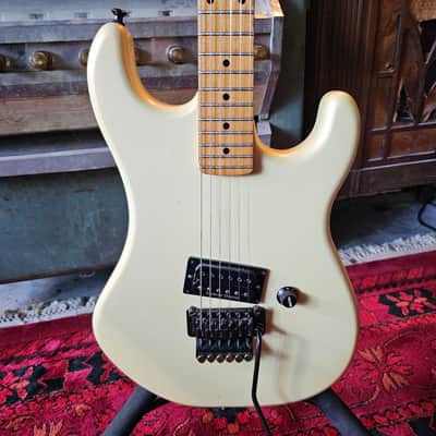 1986 Kramer Baretta Pearl White image 2