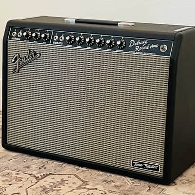 Fender Tone Master Deluxe Reverb 1 x 12-inch 100-watt Combo Amp image 5