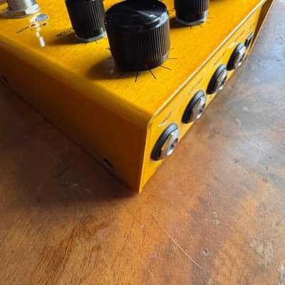 Meris Enzo 2018 - Boxed in excellent condition image 3