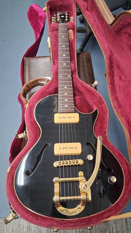 Gibson Blueshawk