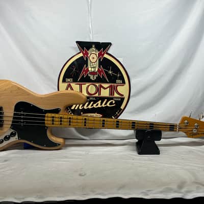 Squier Classic Vibe '70s Jazz Bass | Reverb