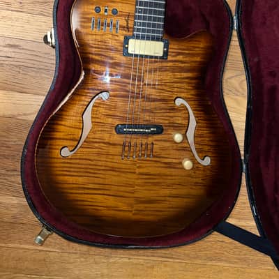 Godin Multiac Jazz SA 6 string Guitar 2002 - Sunburst w/OHSC image 3
