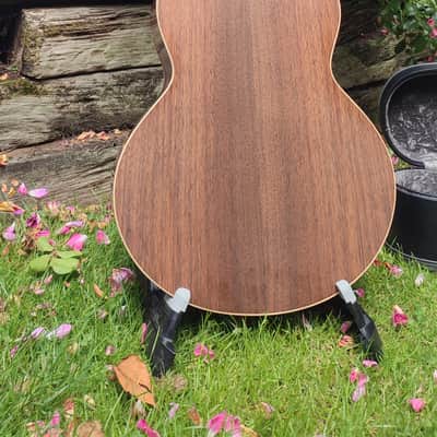 Lowden S23 2023 - Matt/satin cedar walnut image 6