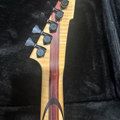 LEF Custom Guitars SS 2025 - Green Burl/ Black Limba body image 8