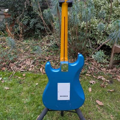 Excellent Blue Jim Deacon Strat Electric Guitar + New Strings + Padded Gigbag image 4