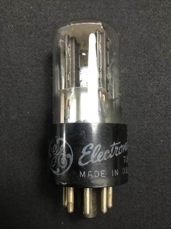 GE 12SN7GT RADIO/AMPLIFIER Audio Vacuum Tube VINTAGE STOCK Tested 2.9611-D image 1