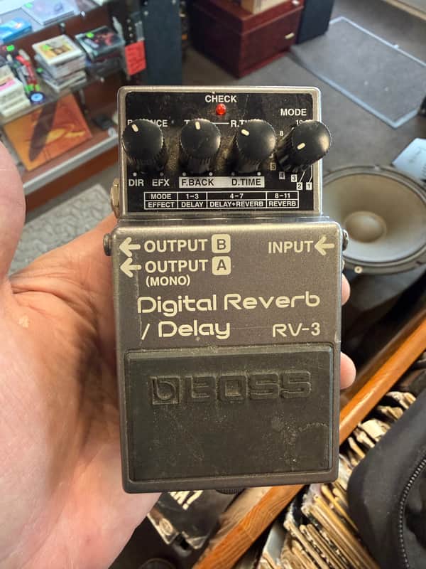 Boss RV-3 Digital Reverb/Delay | Reverb