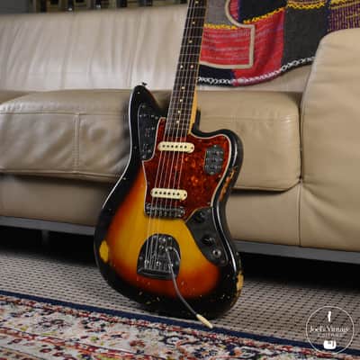 Fender Jaguar 1964 3-Tone Sunburst image 2